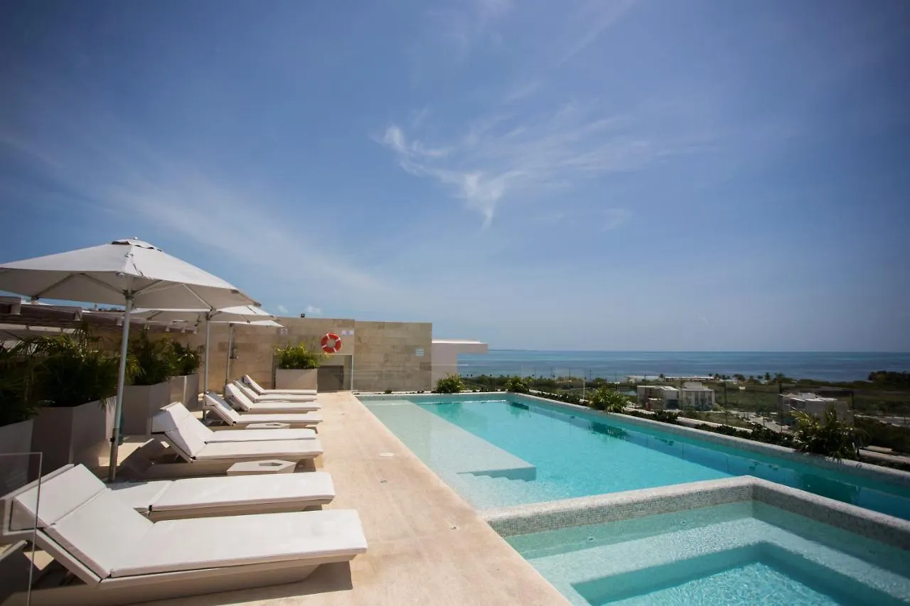 Rooftop Pool- Family Apartment- Ocean View -Close Cancun