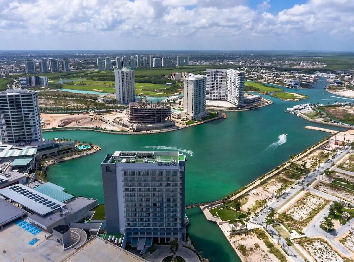 Apartment Rooftop Pool- Family Apartment- Ocean View -Close Cancun