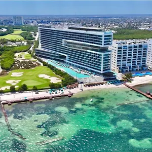 Dreams Vista Golf & Resort
