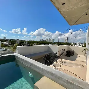 Apartment Mangle By Andiani, Cancun