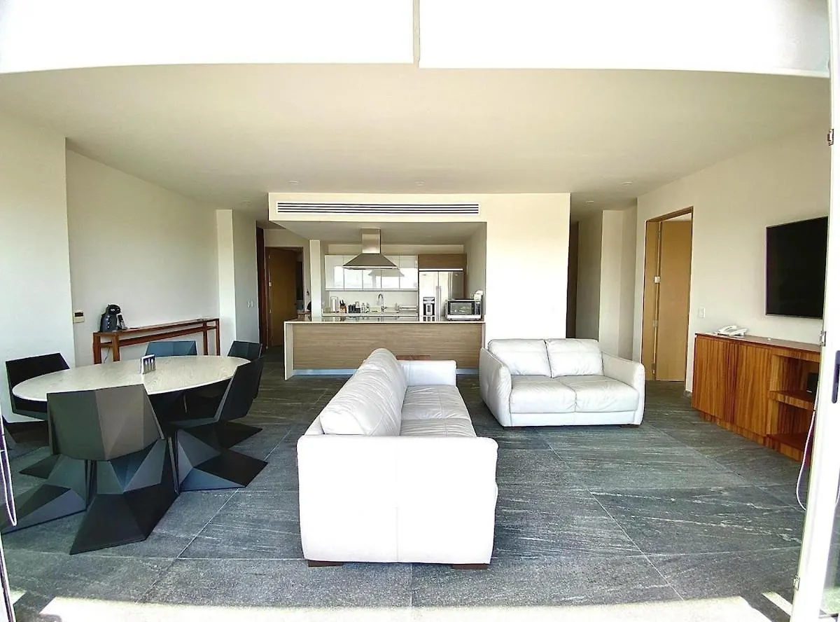 Rooftop Pool- Family Apartment- Ocean View -Close Cancún 0*,